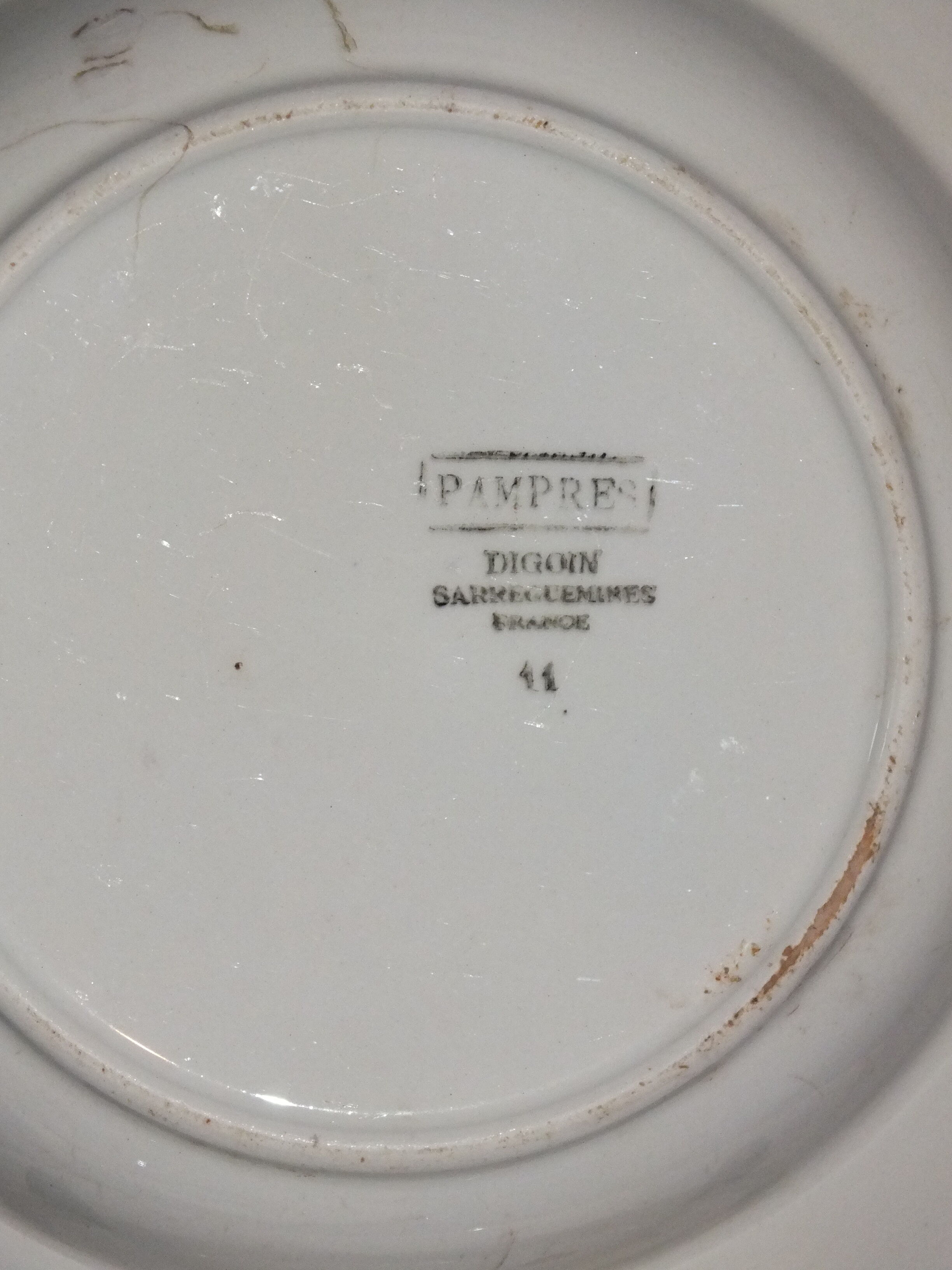 5 Digoin Sarreguemines vintage plates - pampres service