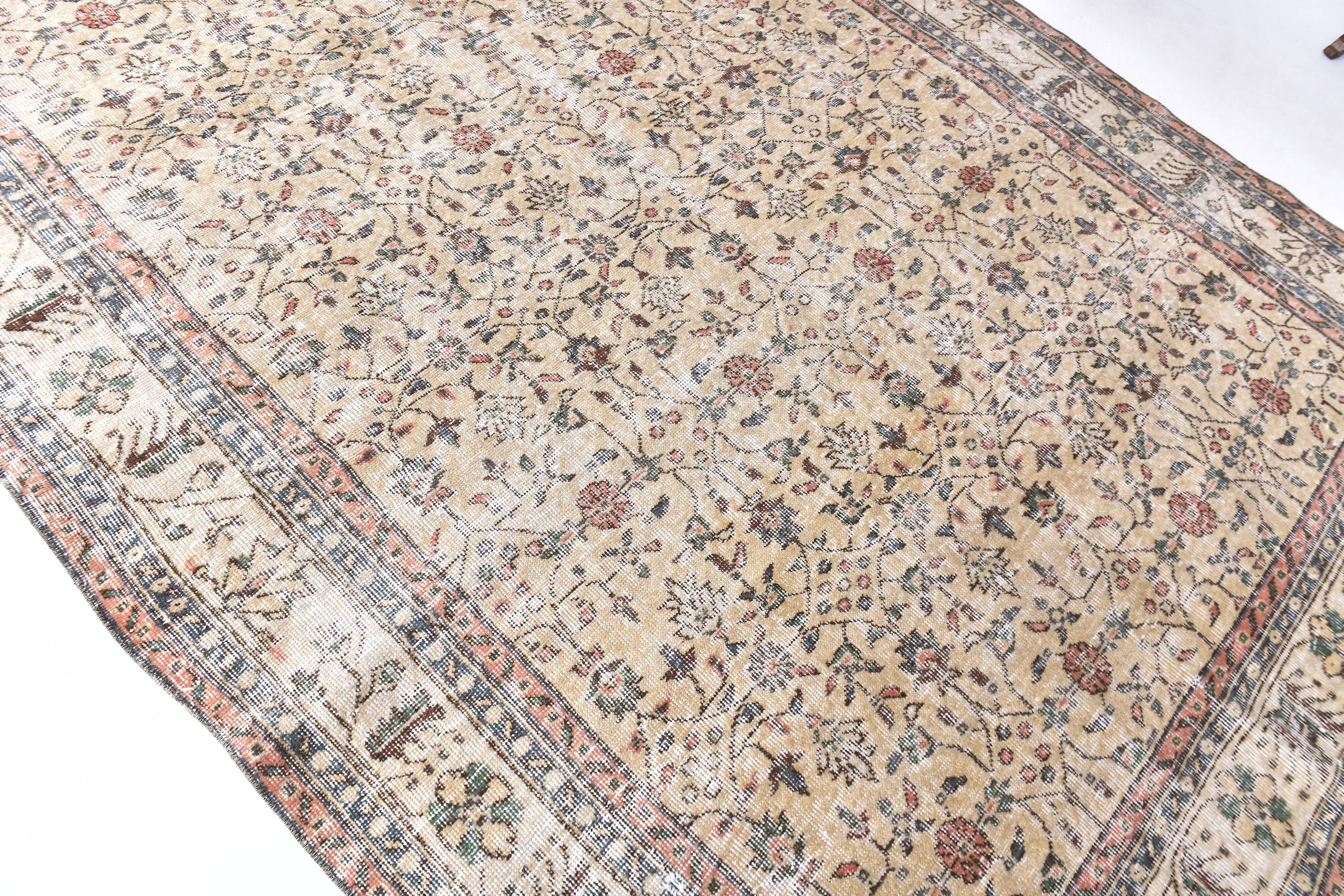 6x10 Floral Turkish Vintage Rug 199x309Cm SK 240627