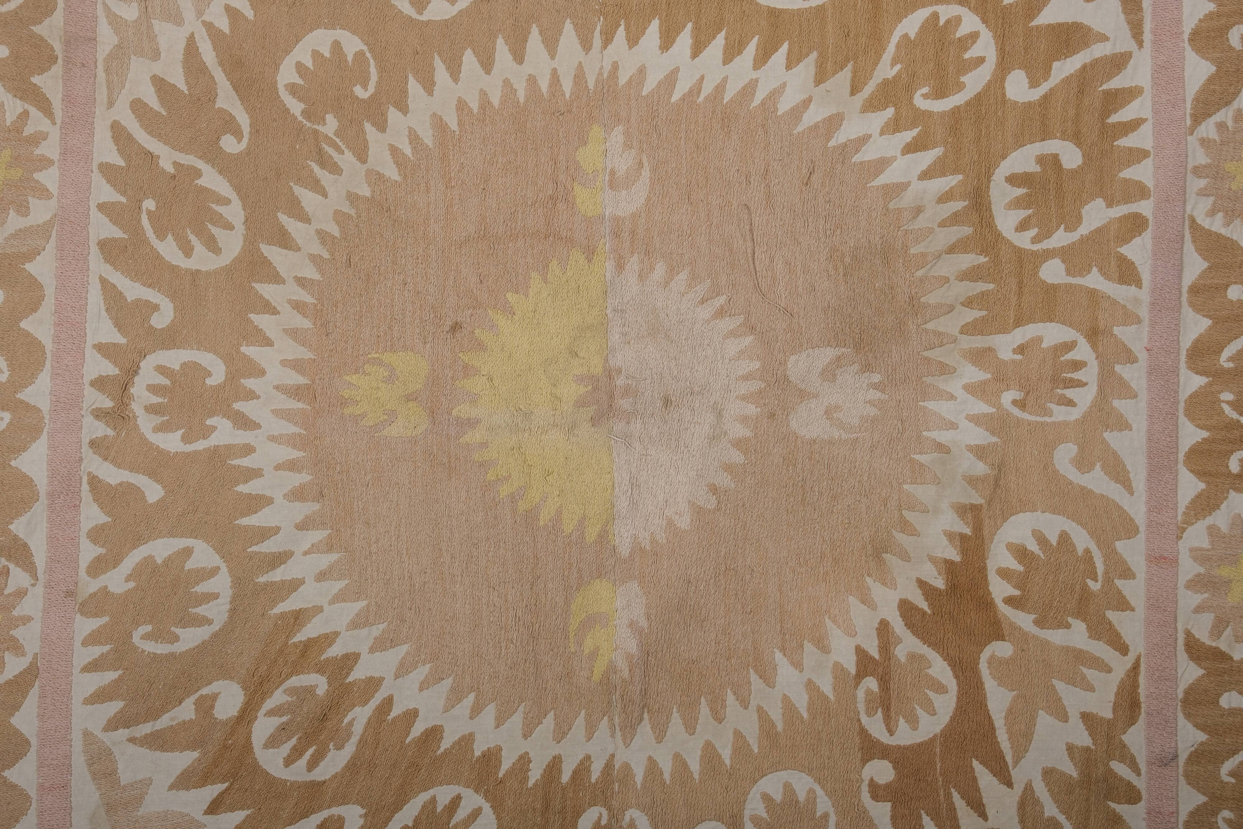 Hand knotted rug, vintage turkish rug 124x124 cm