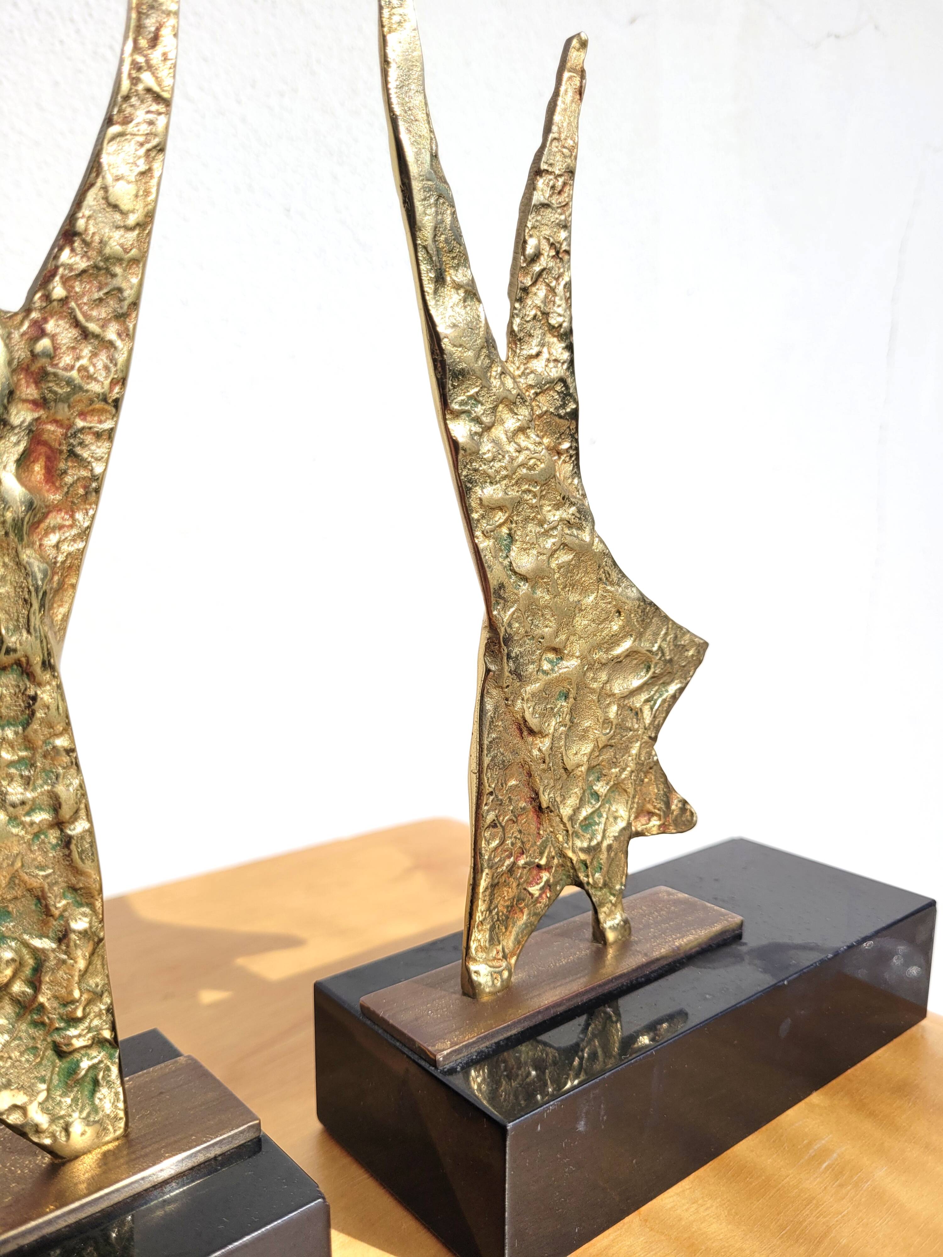 Serre livres en bronze doré vers 1960