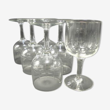 6 verres à pied