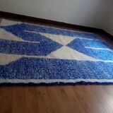 Traditional Moroccan rug, natural wool, 3 x 2 m.