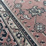Oriental style rug 170cm x 120cm