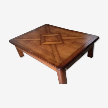 Rectangular coffee table