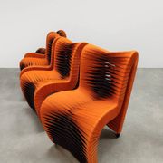 Chaises de salle à manger funky avec ceinture de sécurité, collection Phillips