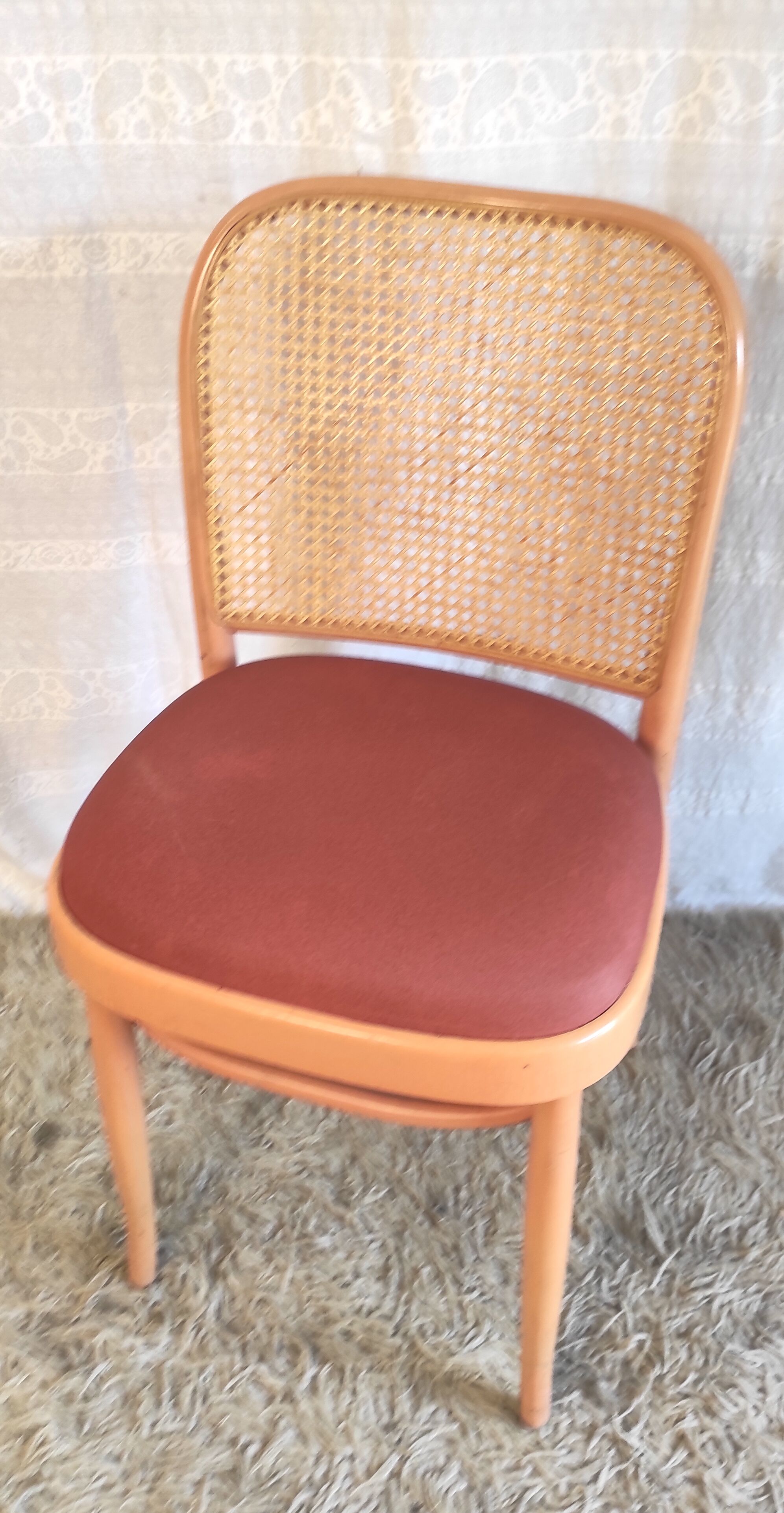 Curved wooden chair model 811 by J. Hoffmann – late edition XXth