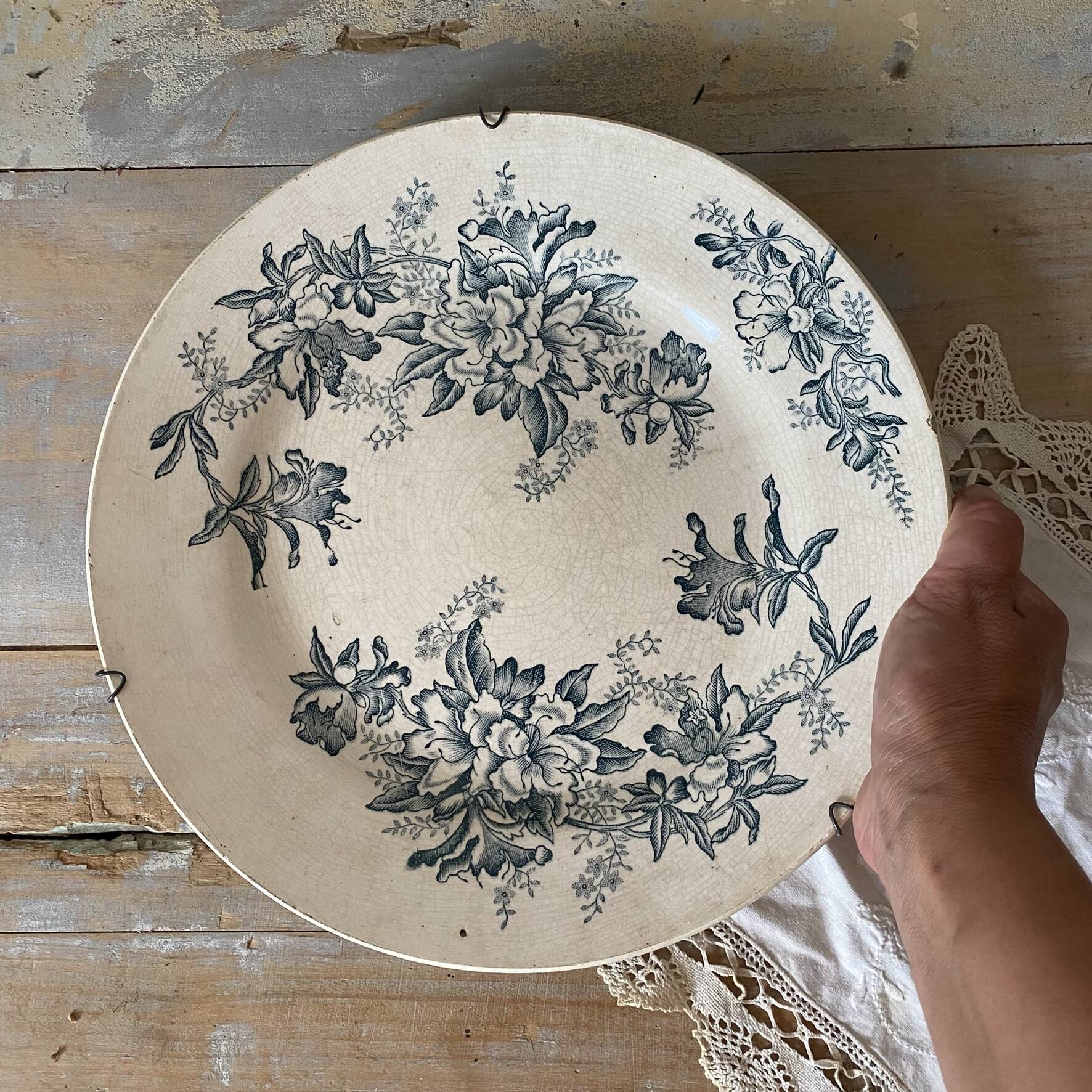 Ironstone plate "Floreal" 29.5 cm