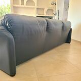 Cassina Maralunga leather sofa design Vico Magistretti