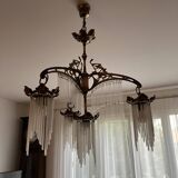 Lustre en laiton et pampilles en cristal