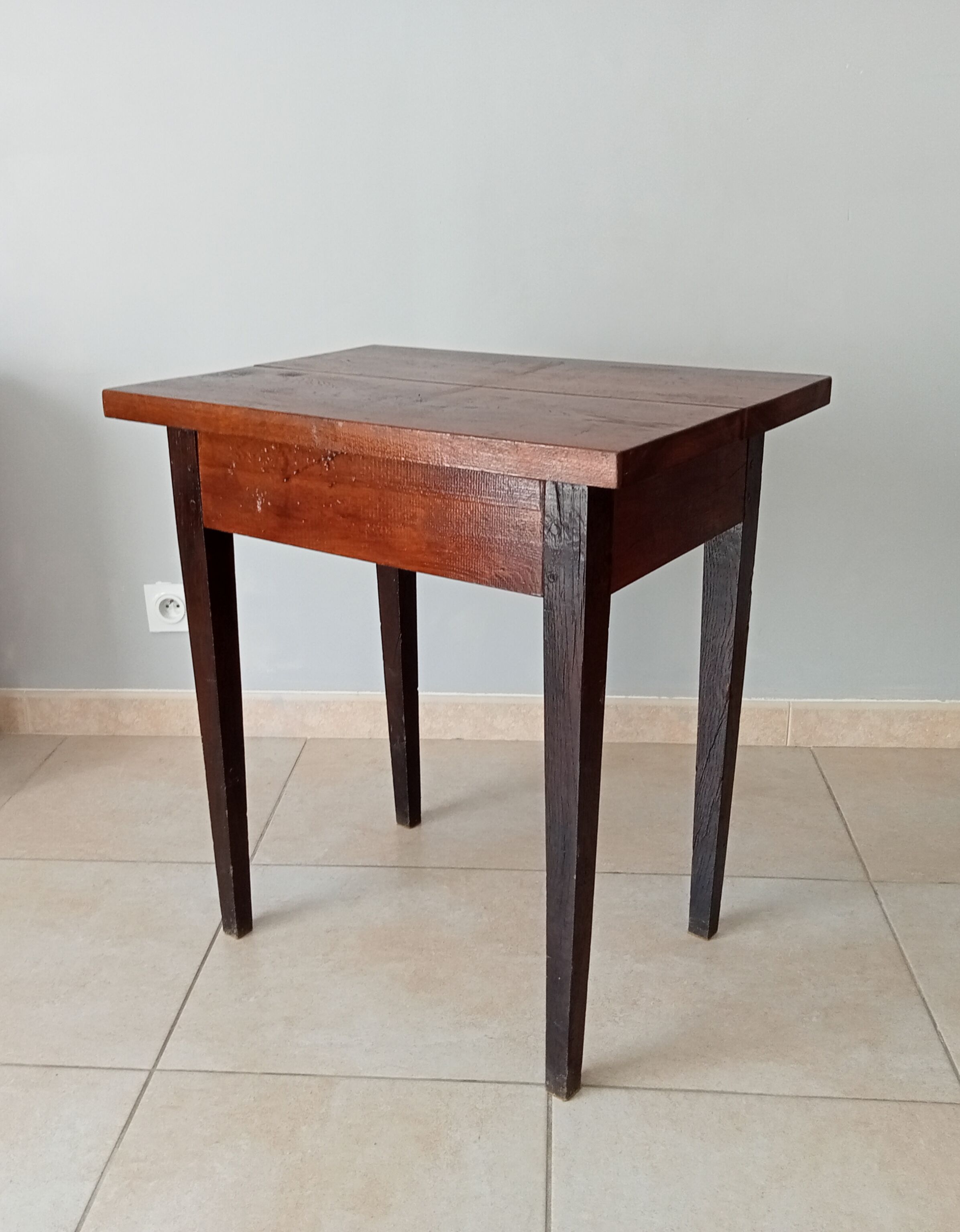 Solid oak table early XXth
