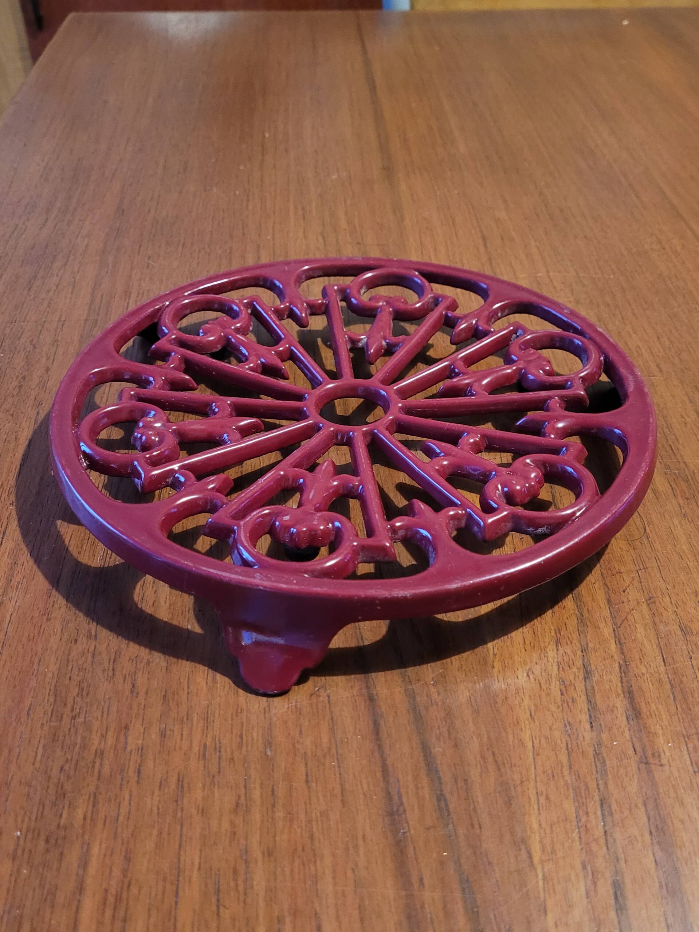 Cast iron trivet