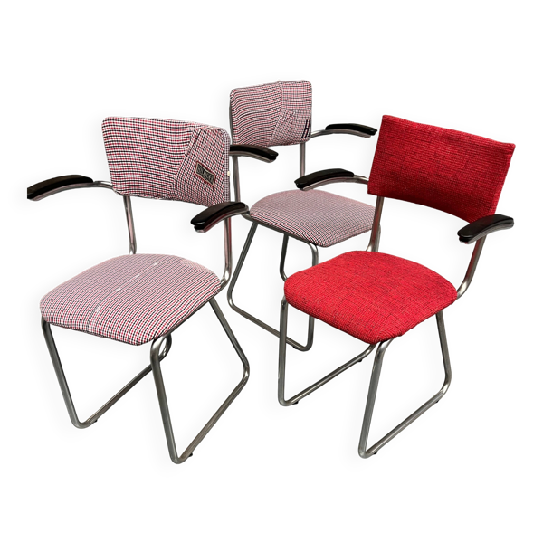 Lot de 3 chaises vintage en porte-à-faux retapissées