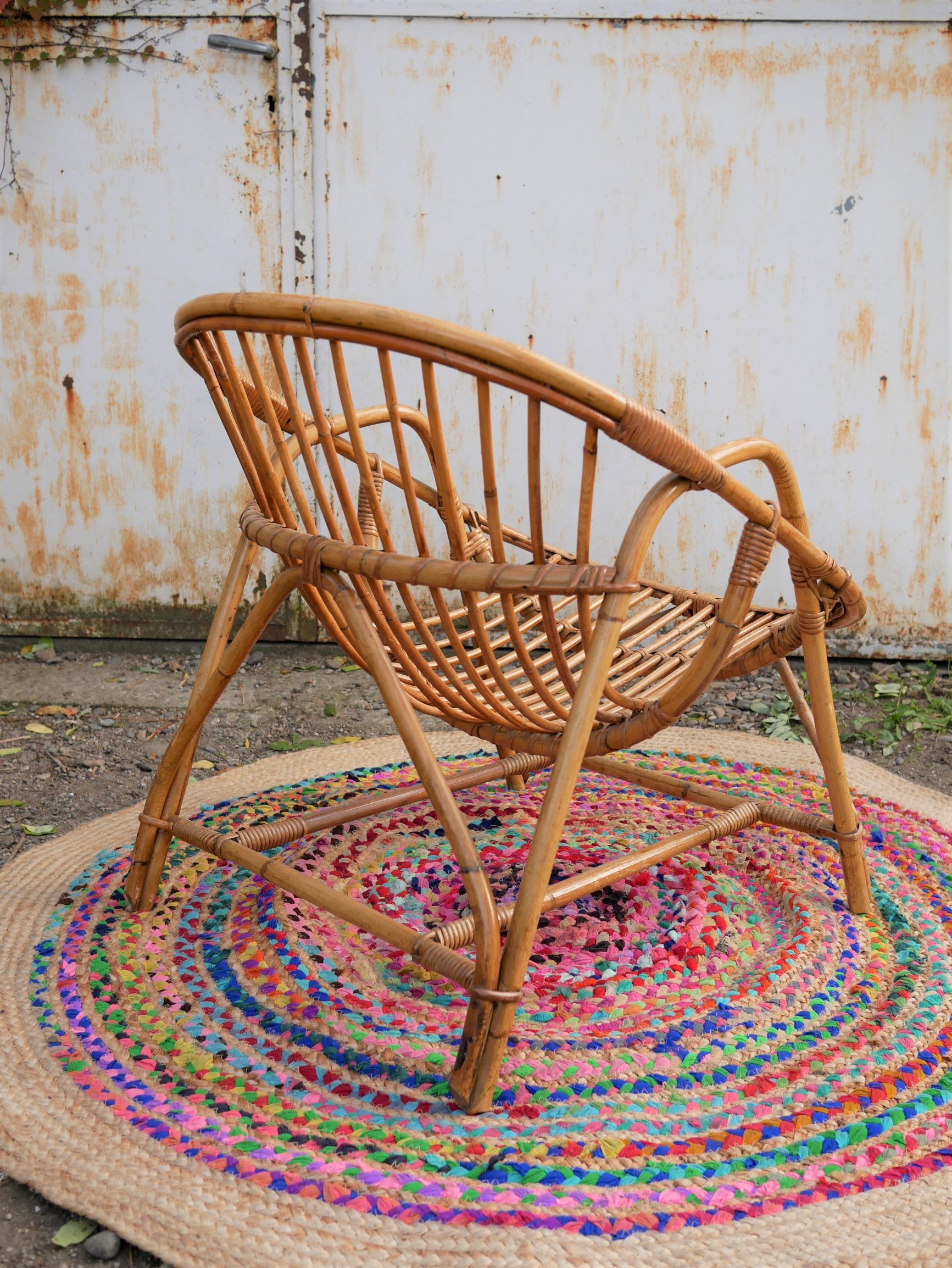 "Shell" vintage armchair rattan