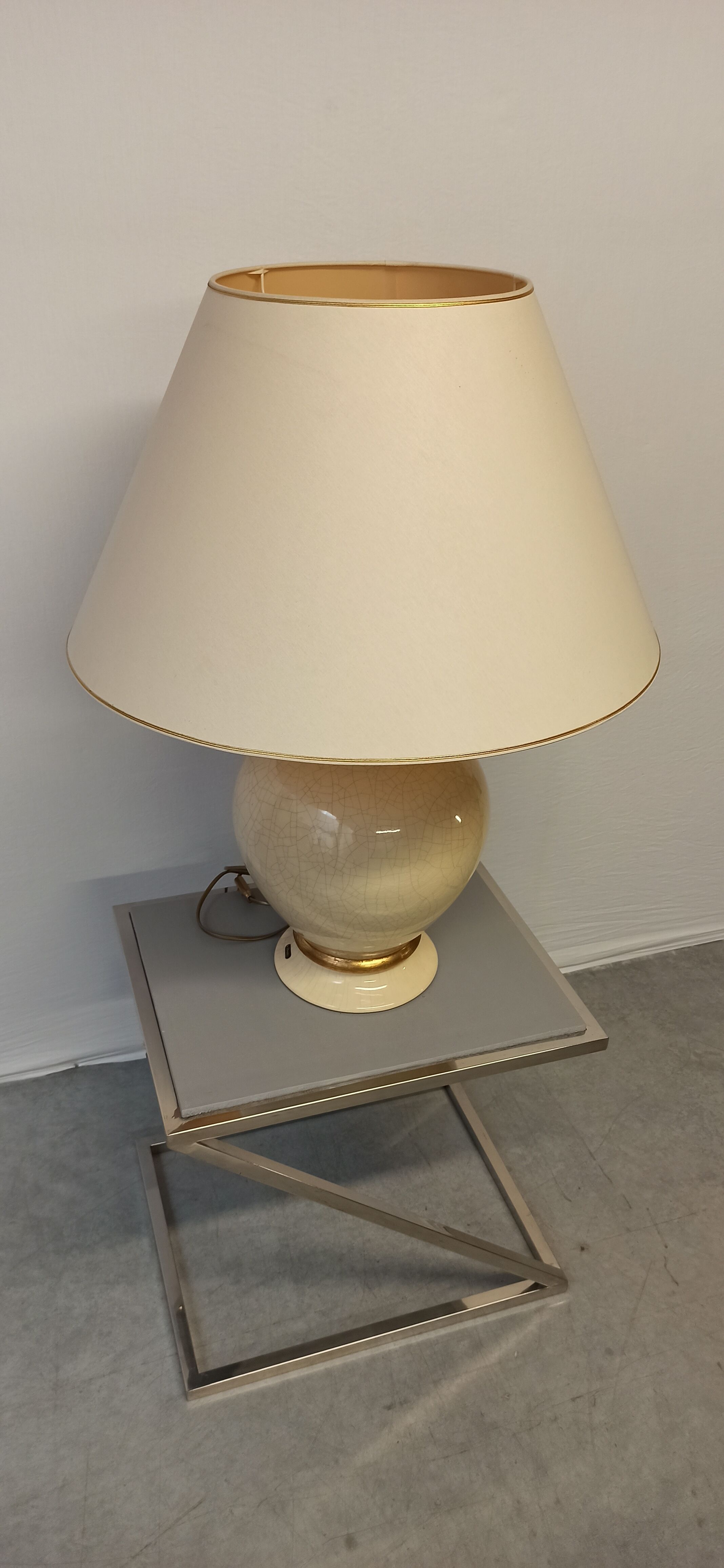 Table lamp model Leffard, Le Dauphin France