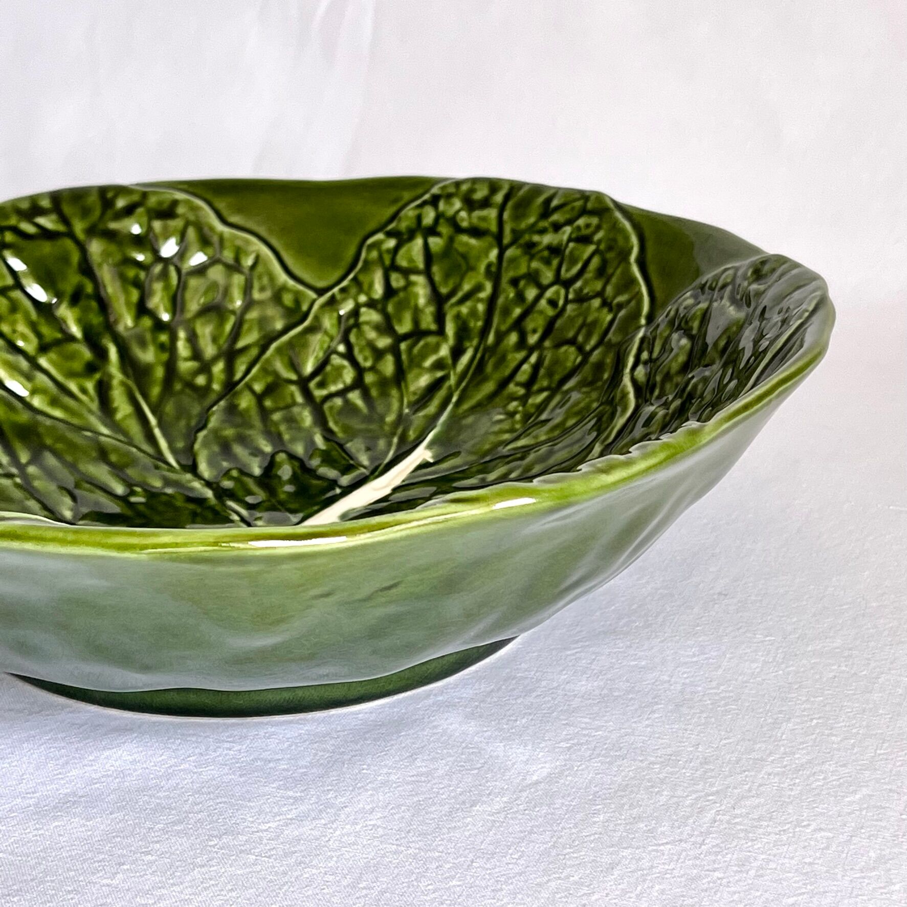 Salad bowl slurry Costa Pereira Portugal cabbage leaves