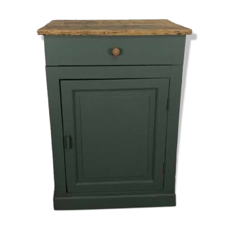 Old jam or extra furniture
