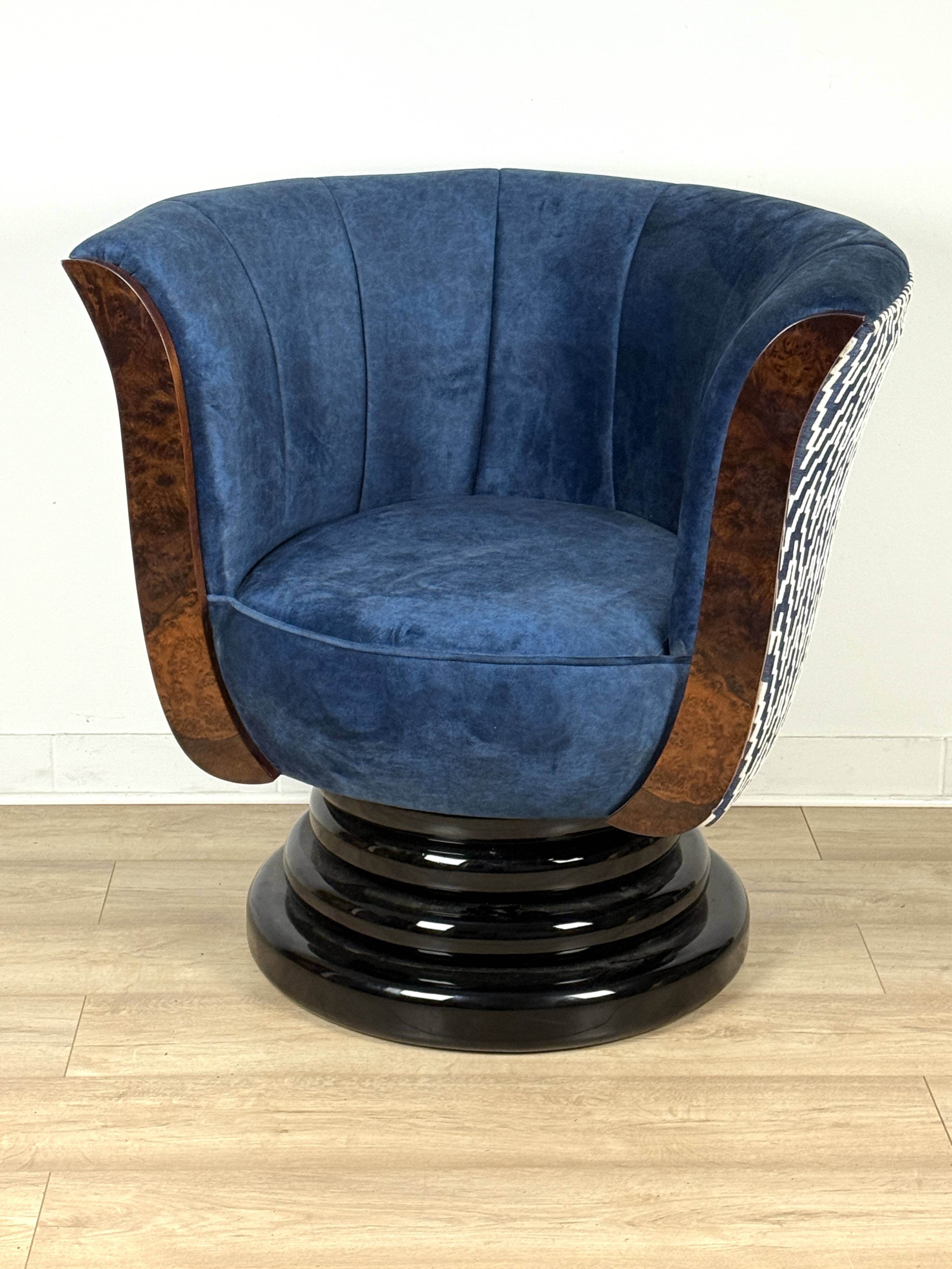 Art Deco design armchair “Tulipan”