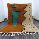 Traditional handwoven Berber rug, size 140 x 260 cm