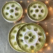 Oyster service Moulin des Loups – 8 plates and 2 dishes, 1970s
