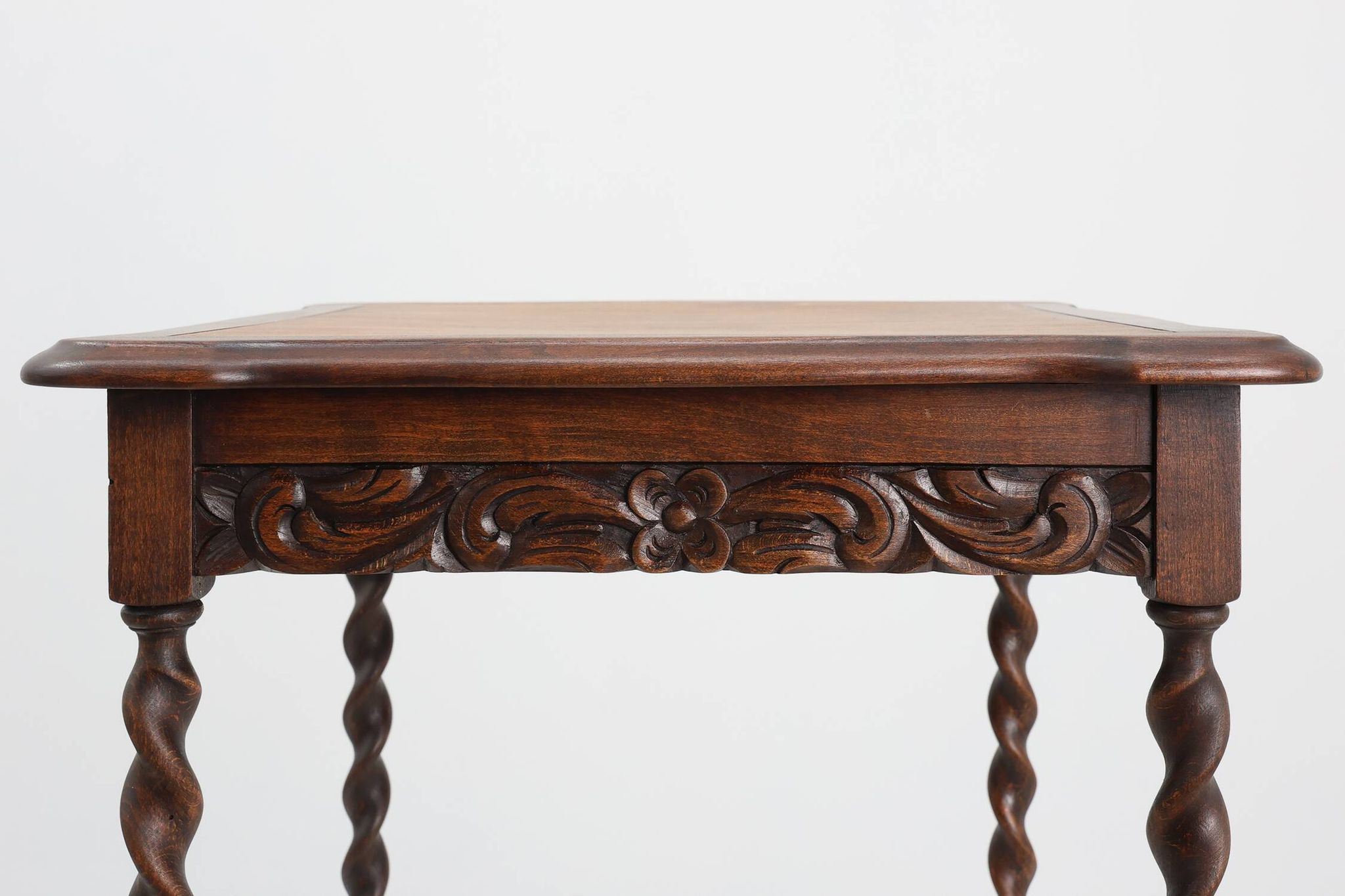 Table d'appoint ancienne en chêne français, vers 1900