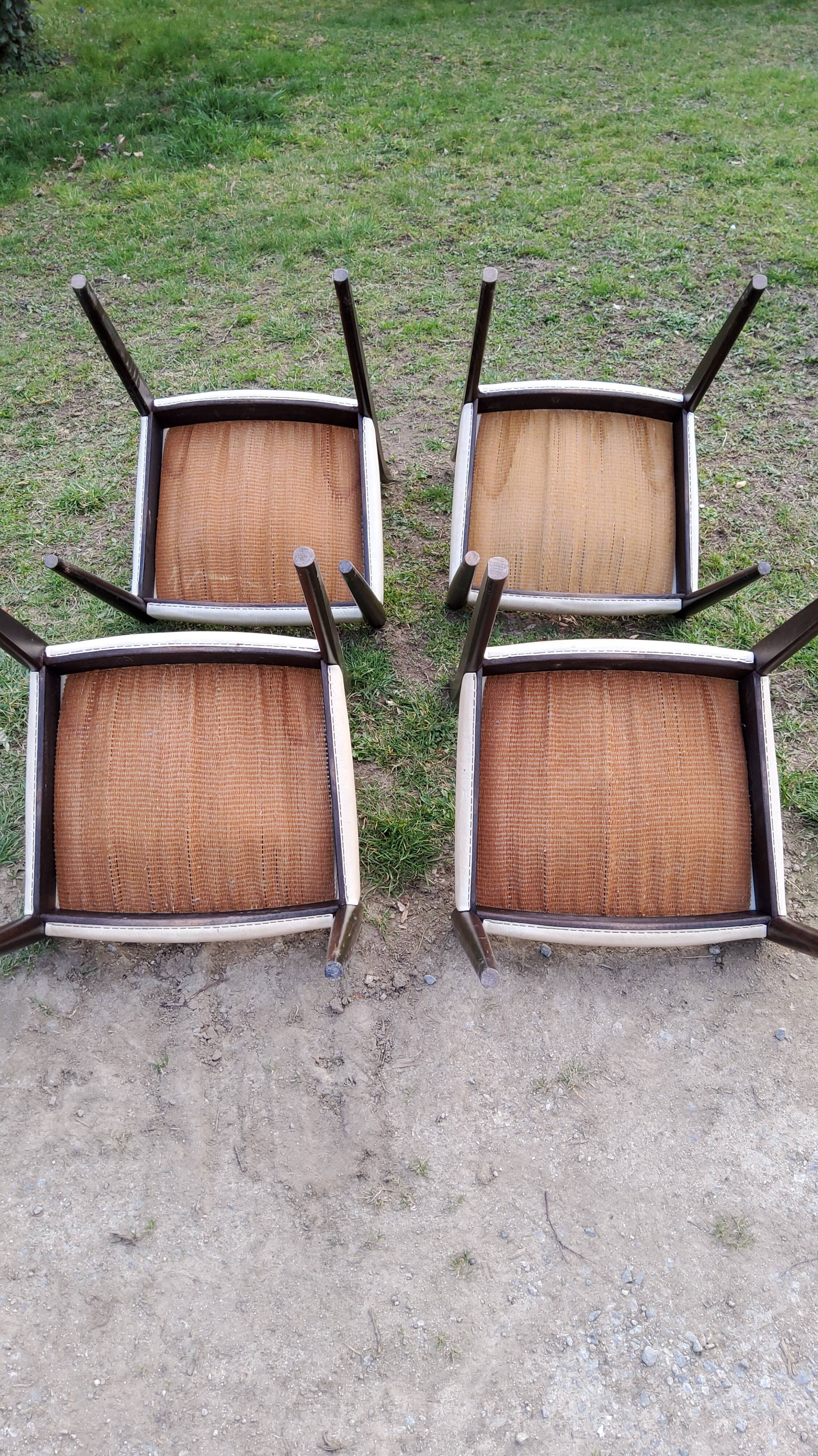 Set of 4 Scandinavian style chairs from the 70s