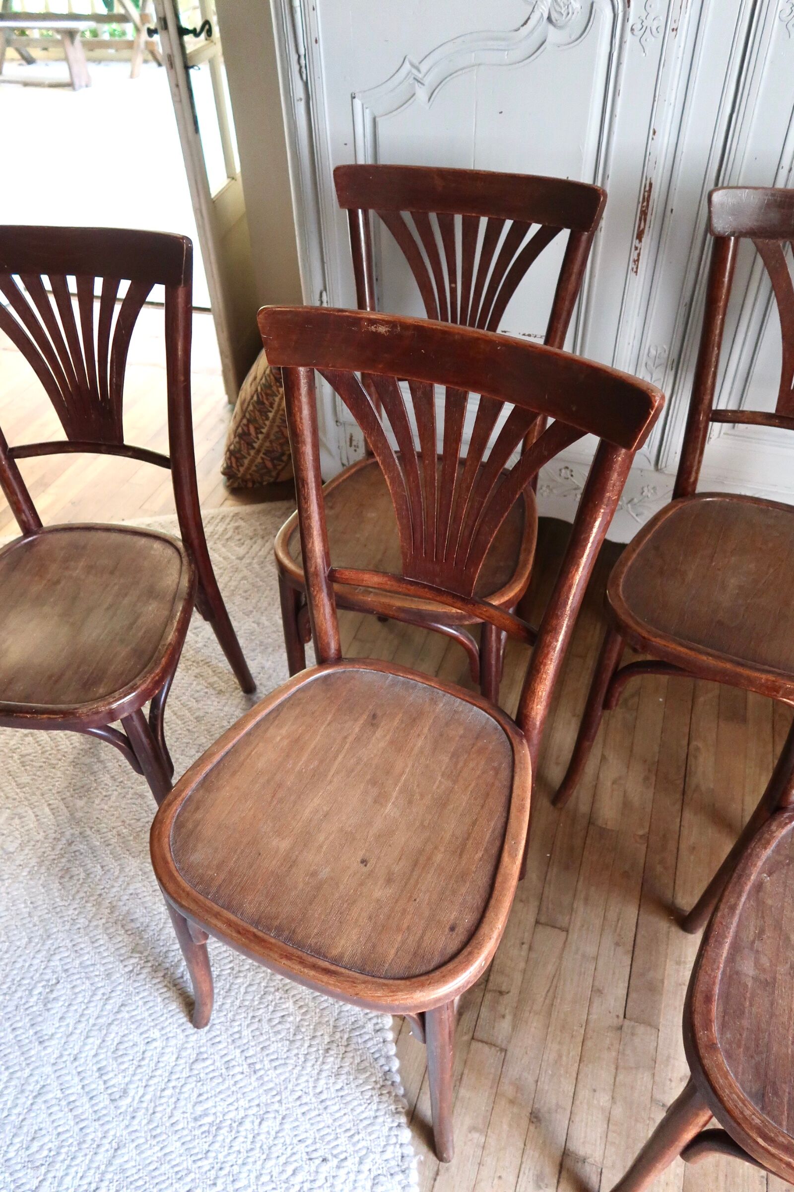 Lot de 5 chaises bistrot