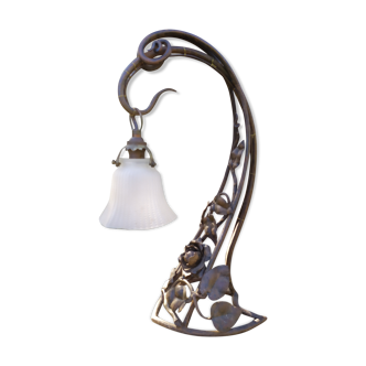 Lampe art nouveau en fer forgé