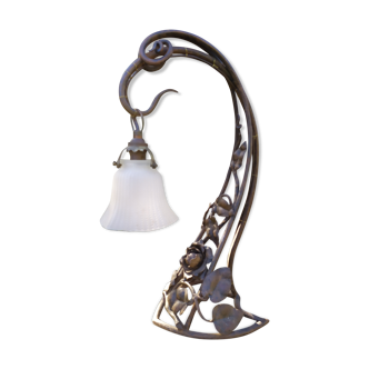 Art Nouveau lamp in wrought iron