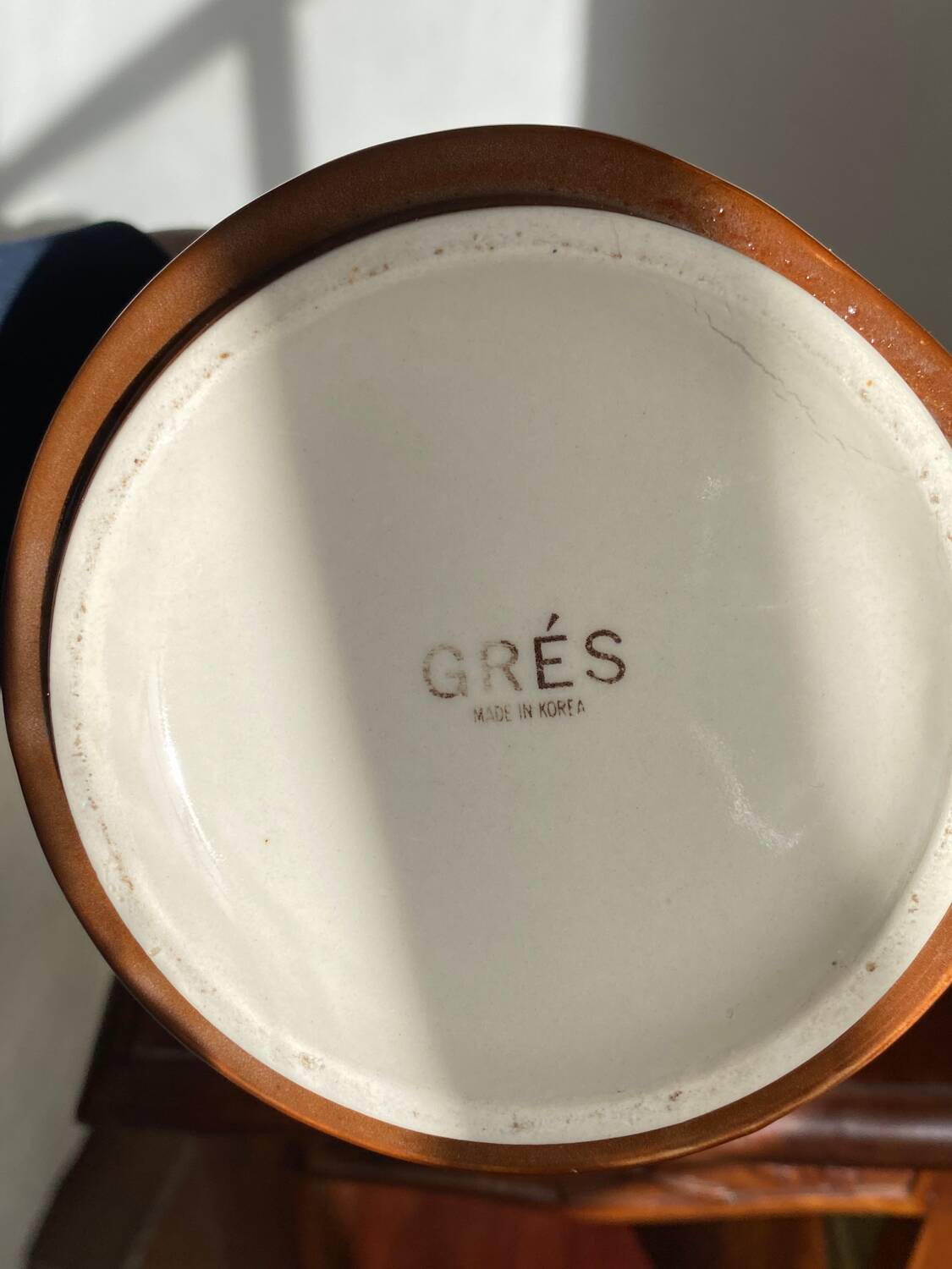 Flower pattern teapot