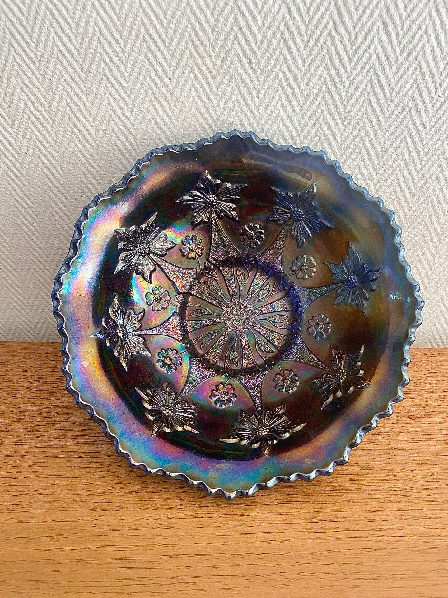 Fenton little flowers carnival glass cup