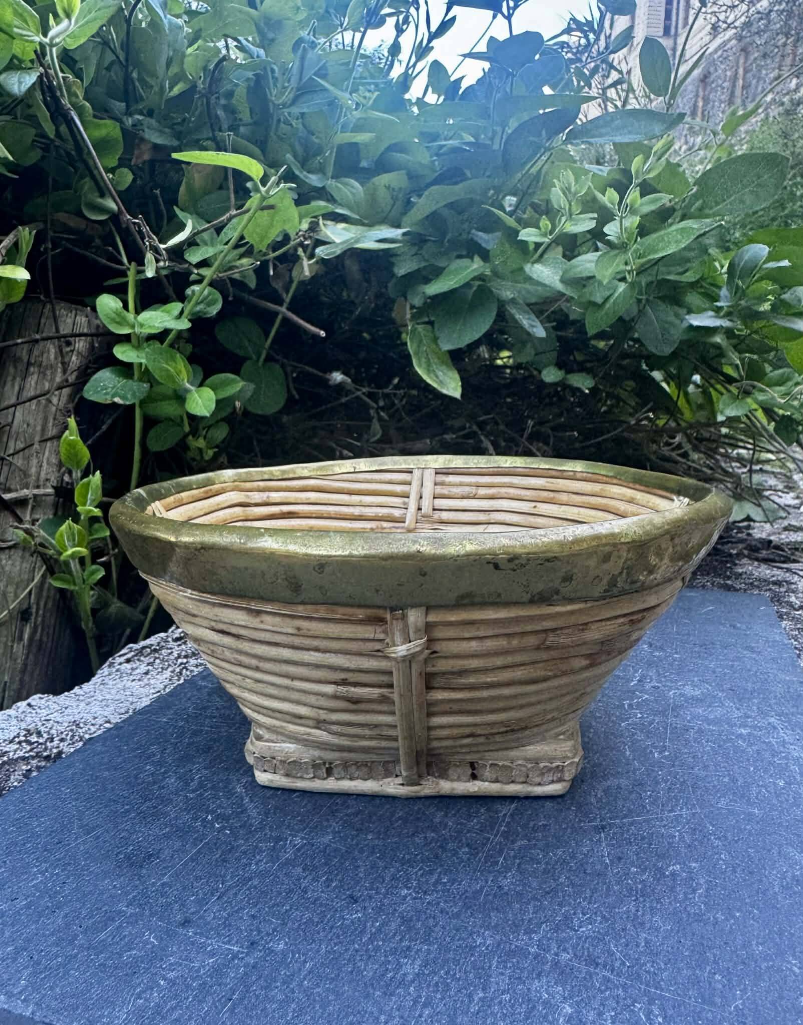 Large wicker and brass fruit bowl by Gabriella Crespi from the 1960s.