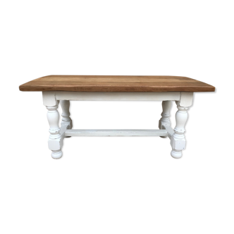 Country coffee table