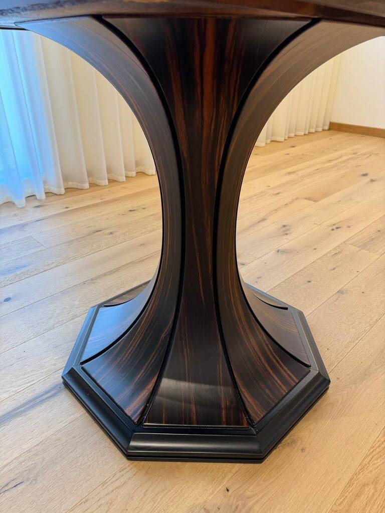 Elegant Extendable Dining Table in Macassar, Italy, 1970s