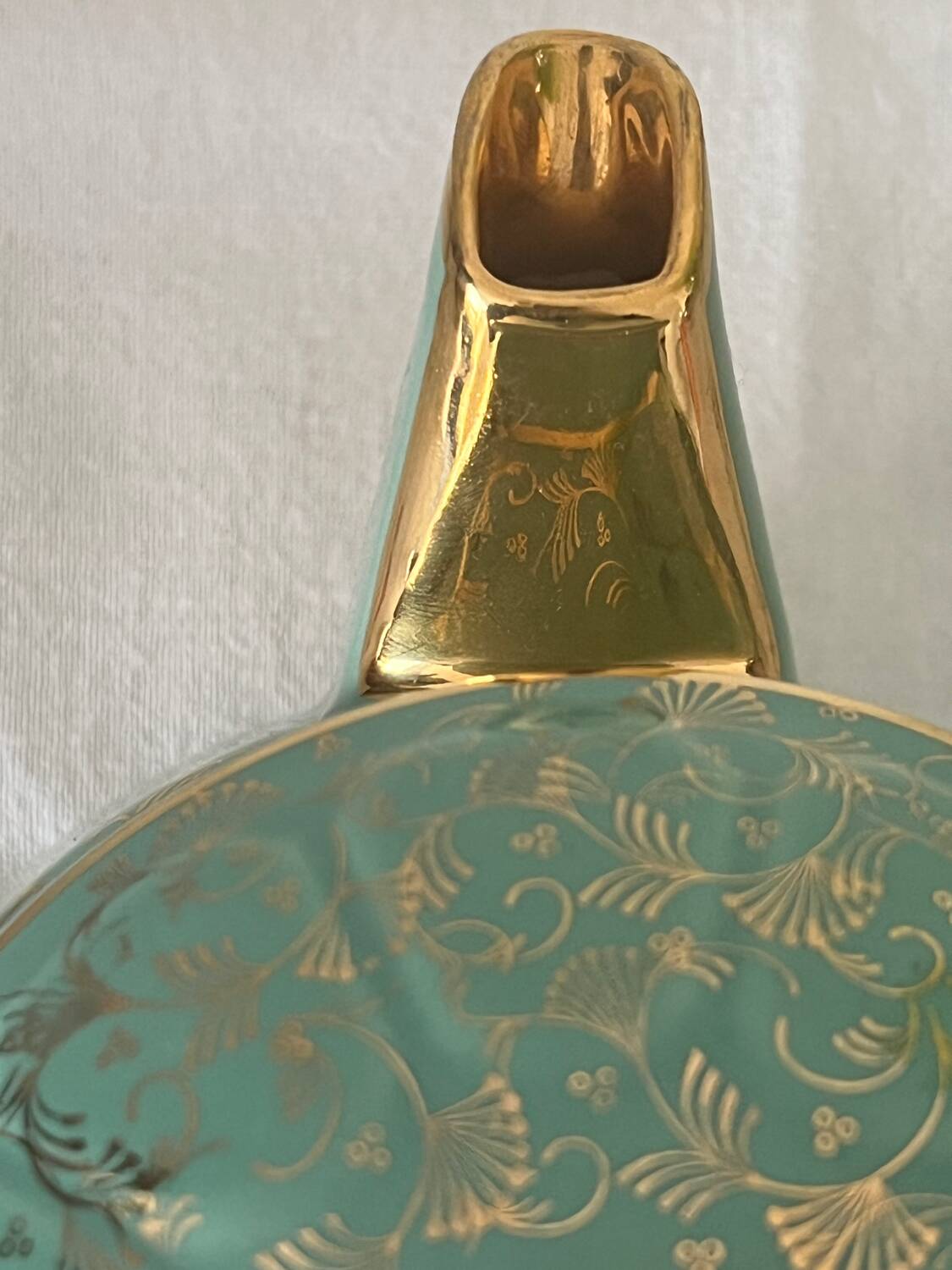 Art Deco Pegasus teapot