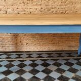 Farm table