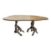 Table basse brutaliste en noyer et ceps de vigne