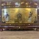 Cabinet chinois / oriental vintage avec feuille d'or / scène traditionnelle