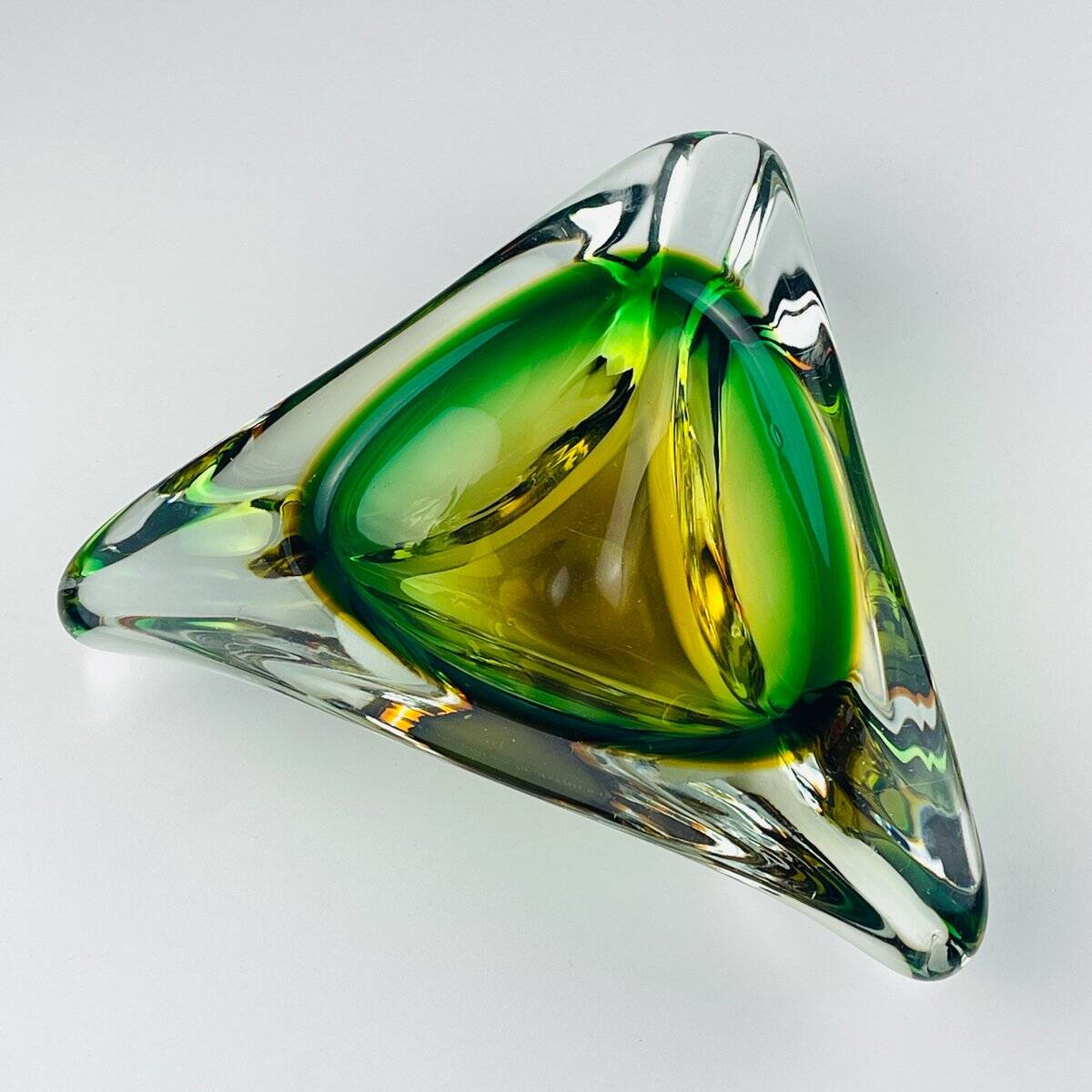 Sommerso glass ashtray from Arte Nuova, Murano, Italy, 1960s.