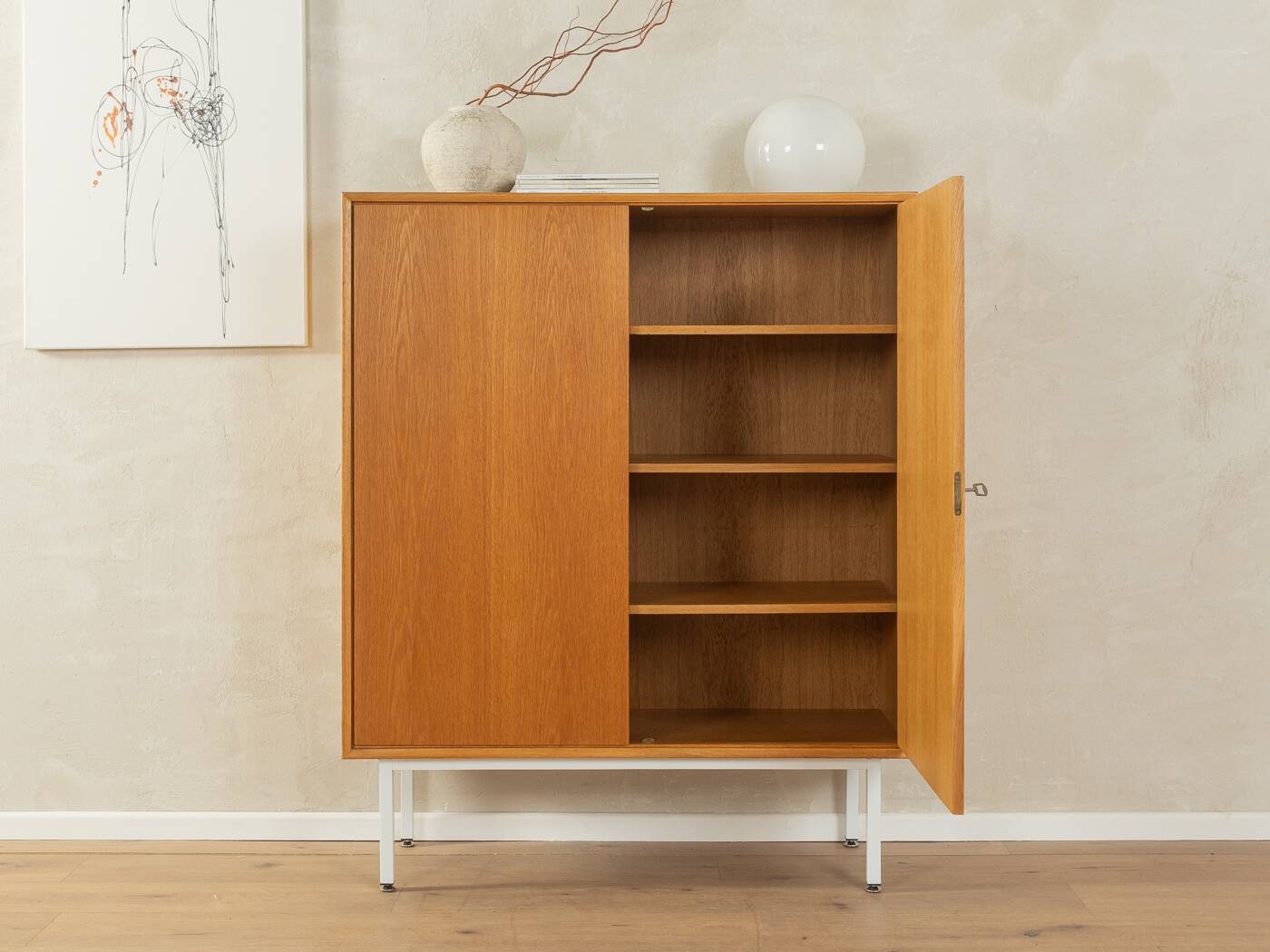 1960s Dresser