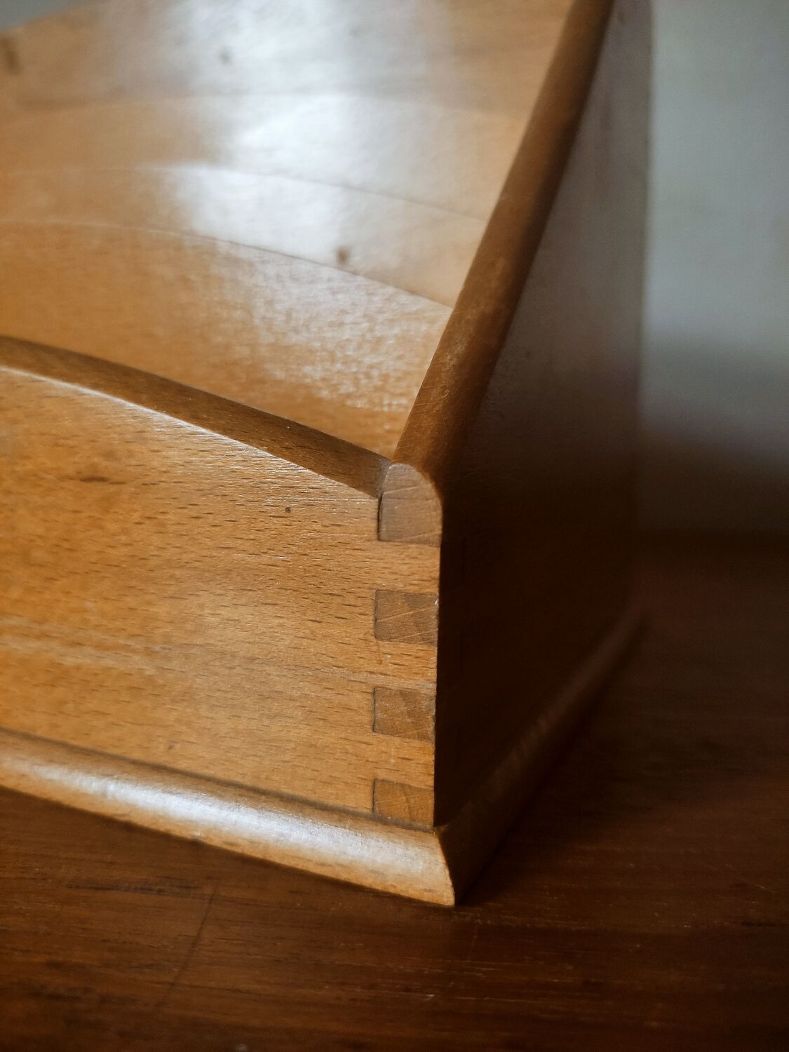 Honey wooden mail rack