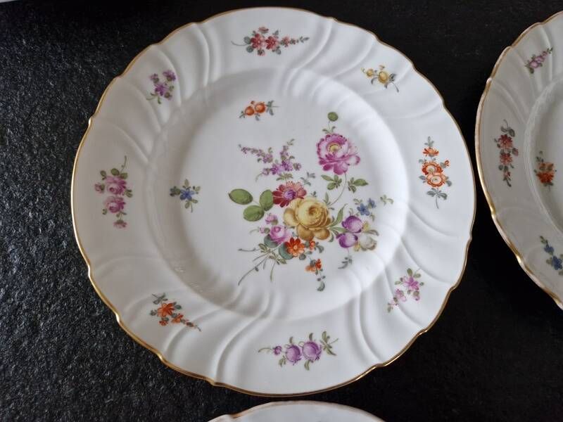 Lot De 6 Assiettes Anciennes En Porcelaine De Meissen - Allemagne - 1ère Qualité D'usine, état Excellent