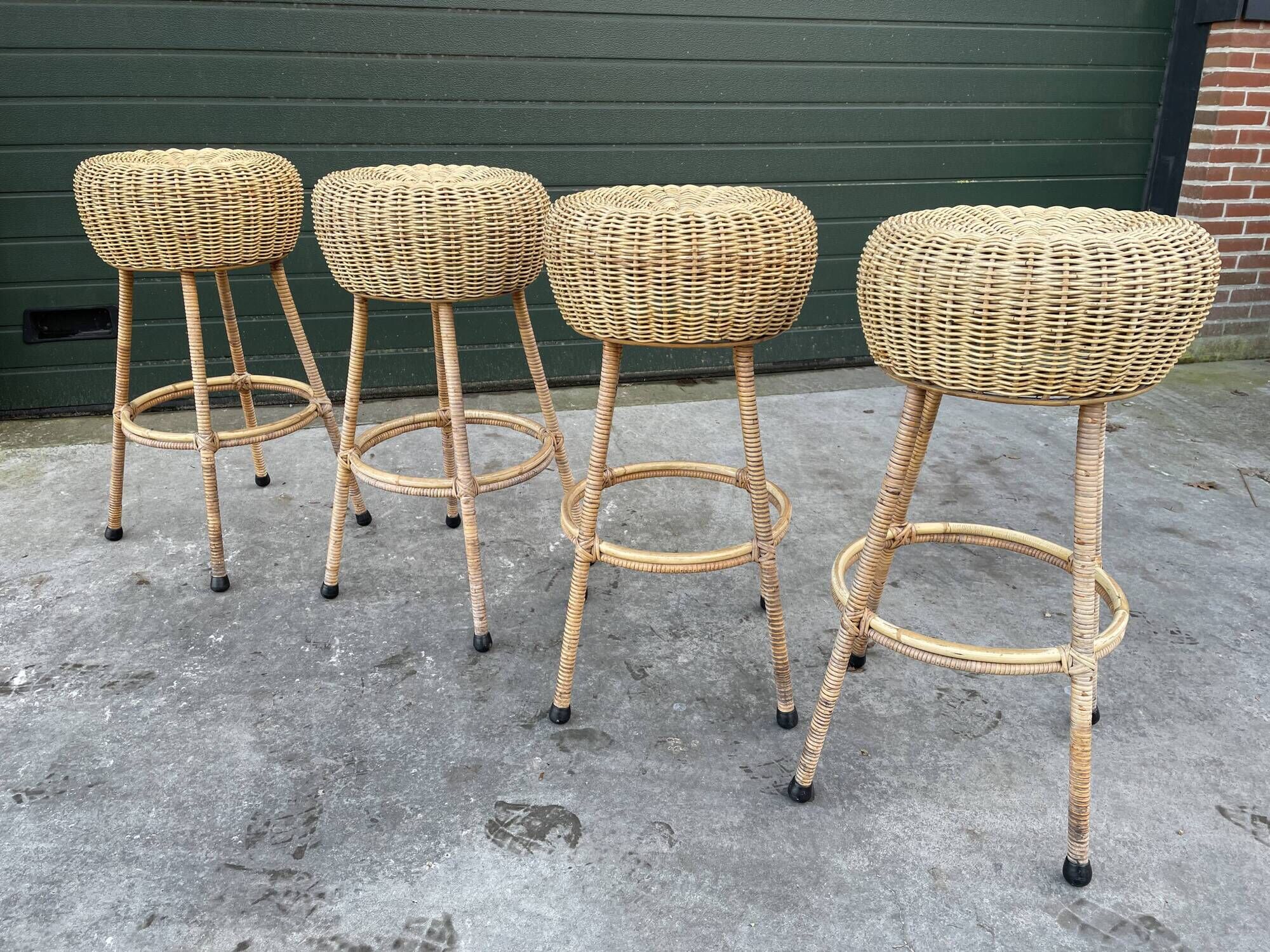 Set of four vintage rattan bar stools 1960 Nederland Design