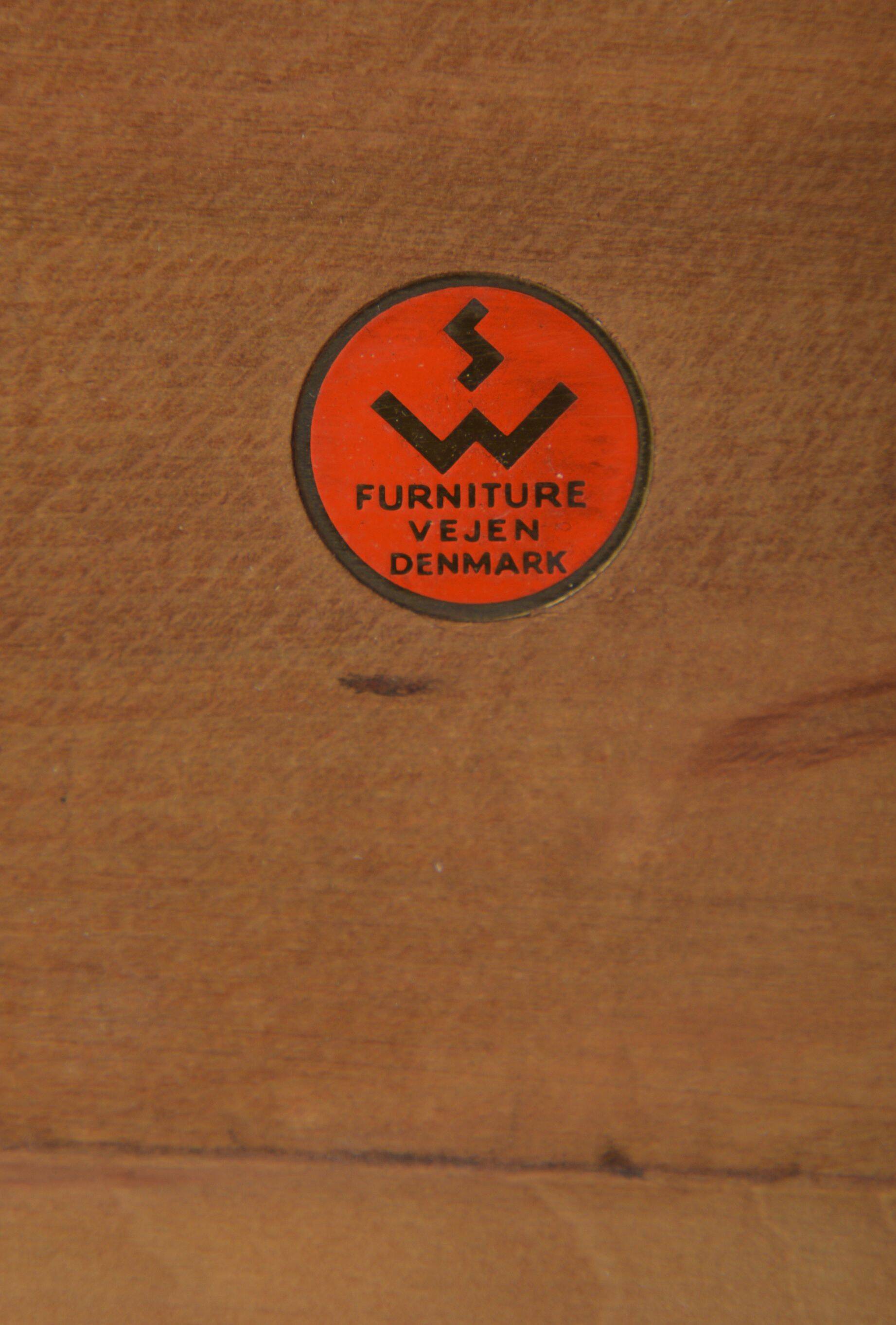 Bureau ND 93/3 par Nanna Ditzel pour Søren Willadsen, 1960