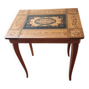 Petite table à bijoux - marqueterie