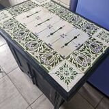 Small occasional piece of furniture