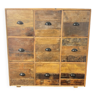 Antique wooden chest of drawers