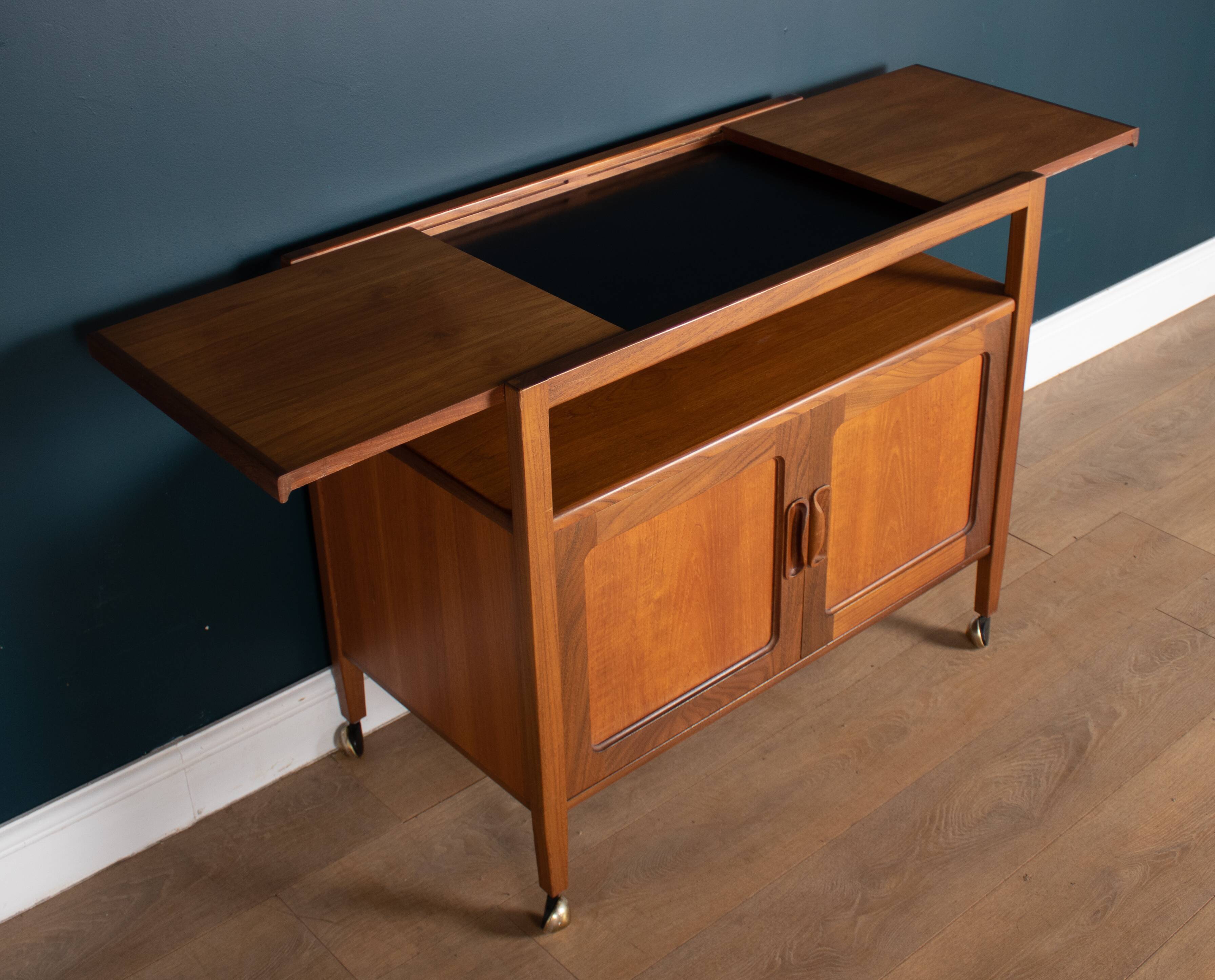 Buffet par Victor Wilkins, G-plan 1960