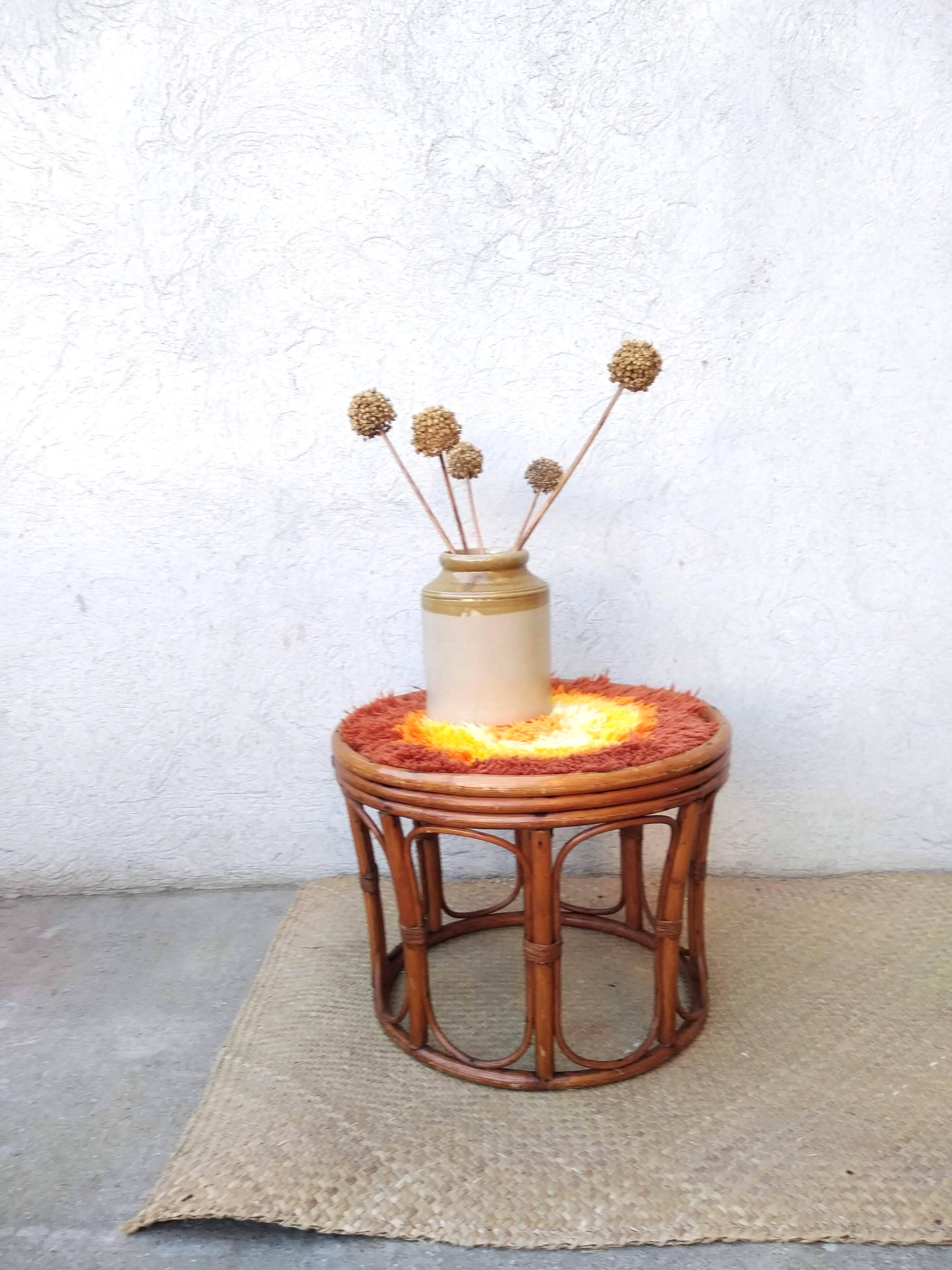 Table tabouret en rotin et verre vintage