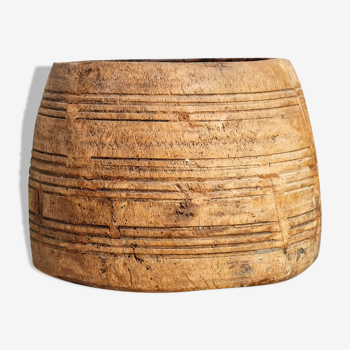 Pot ancien en bois