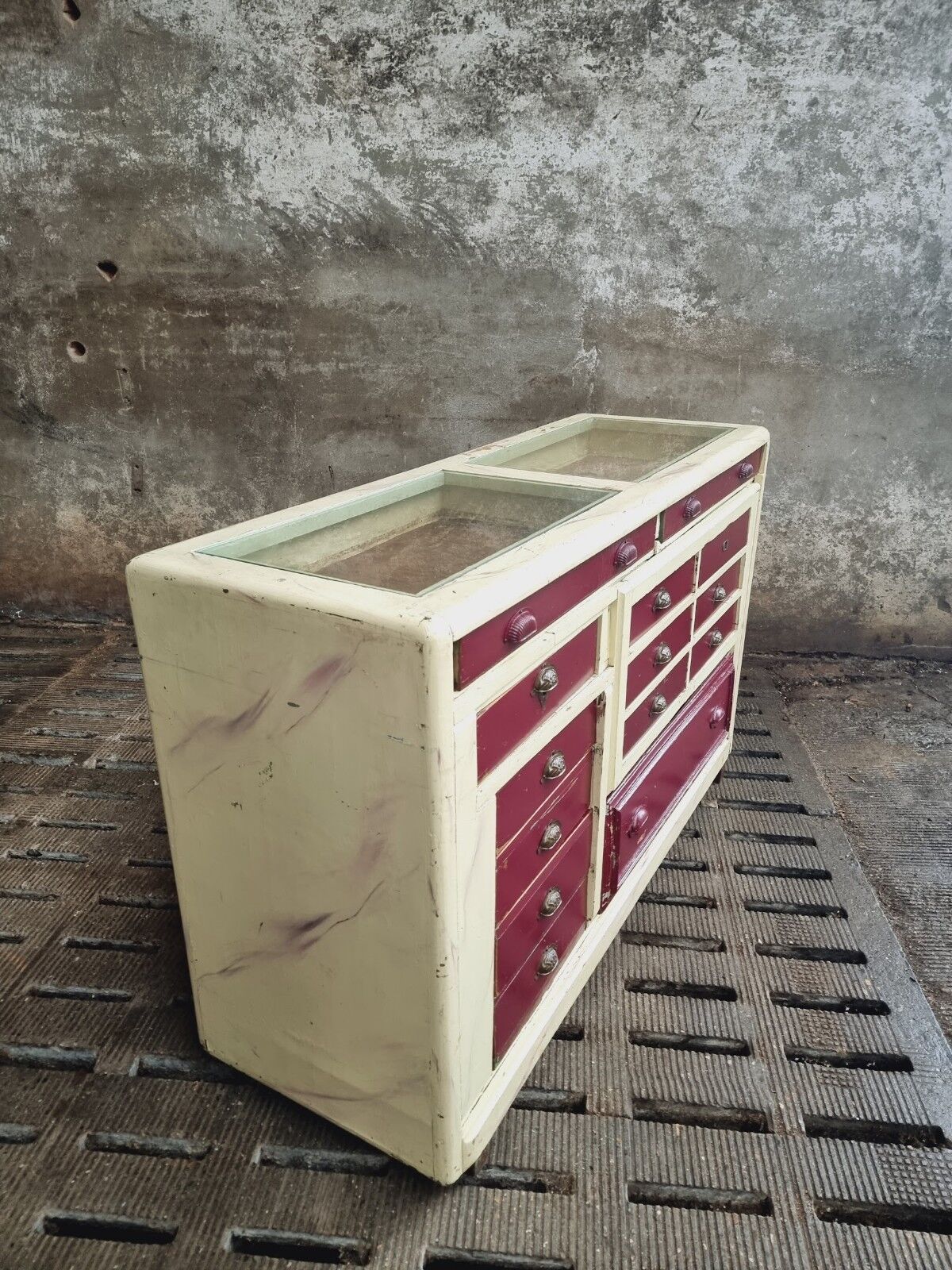 Antique counter drawercabinet